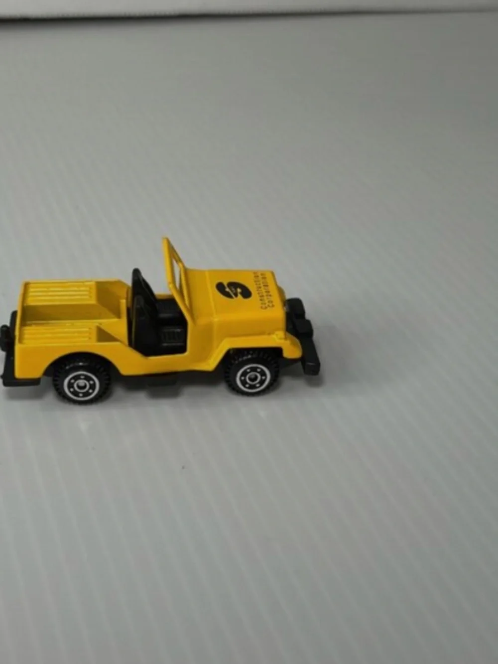 S & C Construction Coporation Loose Diecast Jeep Greenbrier Intl